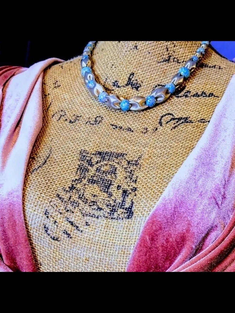 Hobé Very Rare Necklace. Hobe
